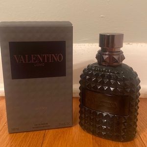 Valentino Uomo Intense